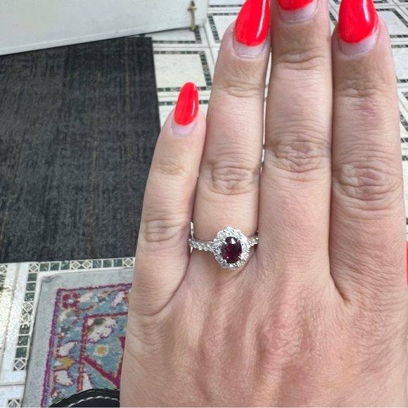 14k White Gold Diamond & Ruby Ring - Picture 6 of 8